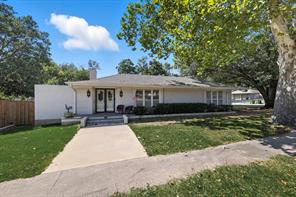 300 E Main Street - Photo 1