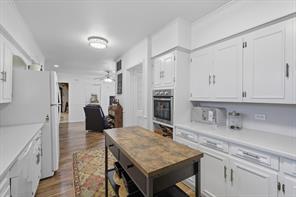 300 E Main Street - Photo 11