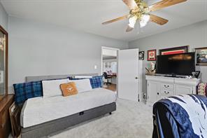 300 E Main Street - Photo 29