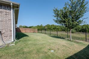 15124 Devonne Drive - Photo 2