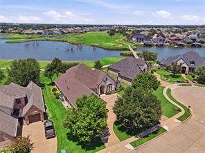 2703 Waters Edge Drive - Photo 3