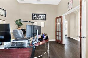 8120 Holliday Road - Photo 31