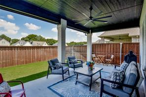 1453 Highland Park Circle - Photo 33