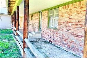 4405 O'neal Street - Photo 1