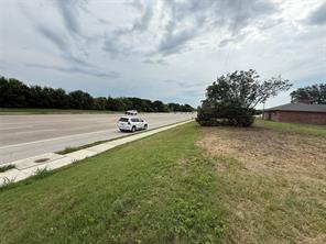 4724 N University Drive - Photo 1