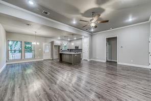 506 W OAK Street - Photo 11
