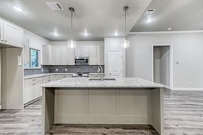 506 W OAK Street - Photo 15