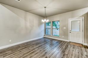 506 W OAK Street - Photo 19