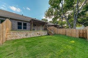506 W OAK Street - Photo 29