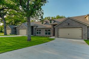 506 W OAK Street - Photo 3