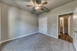 506 W OAK Street - Photo 6