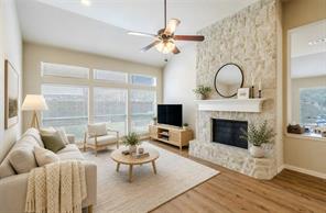 2294 Peaceful Pointe Drive - Photo 10