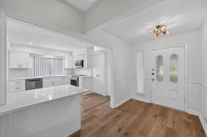4610 Bellefontaine Court - Photo 2