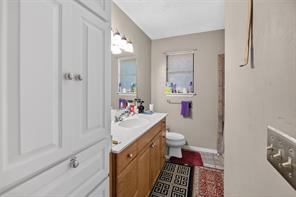 12501 Fm 2331 - Photo 32