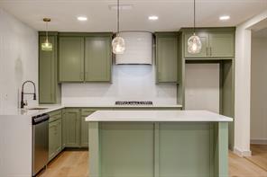 2704 W Biddison Street - Photo 9
