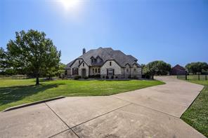 1501 Willow Tree Drive - Photo 2