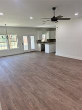204 Ella Street - Photo 5