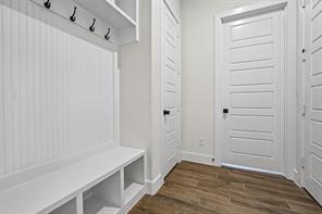 705 Water Side Drive - Photo 19