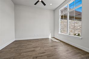 705 Water Side Drive - Photo 7