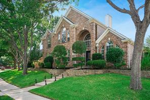 1600 Shadywood Lane - Photo 3