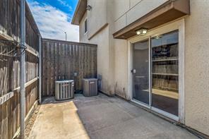 5701 Gaston Avenue - Photo 16