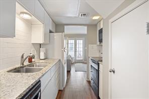 600 Bagby Avenue - Photo 7