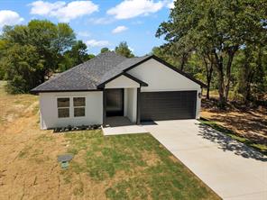 104 Clear Fork Street - Photo 3