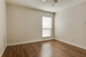 3907 Gilbert Avenue - Photo 3
