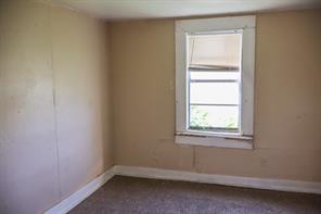 1821 Johnson - Photo 3