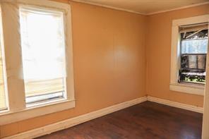 1821 Johnson - Photo 5