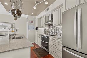 4040 N Hall Street - Photo 16