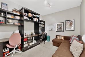 4040 N Hall Street - Photo 34