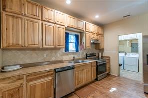 832 Peyton Street - Photo 10