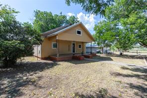 832 Peyton Street - Photo 3