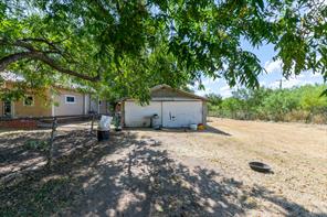 832 Peyton Street - Photo 30