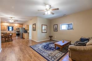 832 Peyton Street - Photo 5