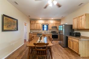 832 Peyton Street - Photo 9