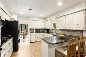 110 Bois D Arc Street - Photo 10