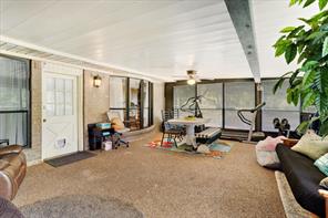 110 Bois D Arc Street - Photo 20