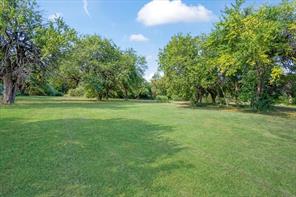 110 Bois D Arc Street - Photo 35