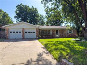 2117 Oakwood Lane - Photo 1