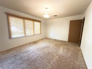2117 Oakwood Lane - Photo 2