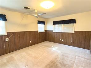 2117 Oakwood Lane - Photo 8