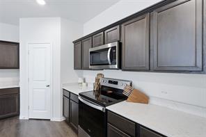 2200 Rustling Oaks Drive - Photo 15