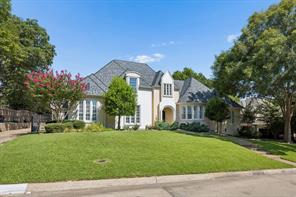 902 Independence Parkway - Photo 1