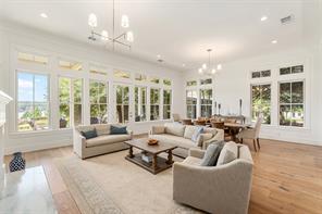 4505 East Cove Court - Photo 1