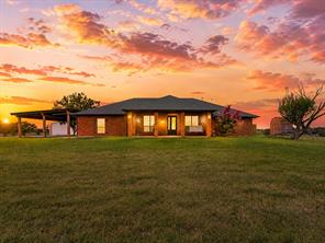 601 County Road 3525 - Photo 1