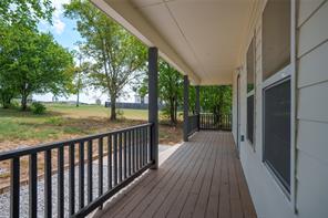 404 Campbell Street - Photo 14