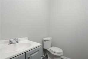 404 Campbell Street - Photo 8