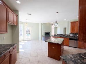 3606 Fairlands Drive - Photo 2